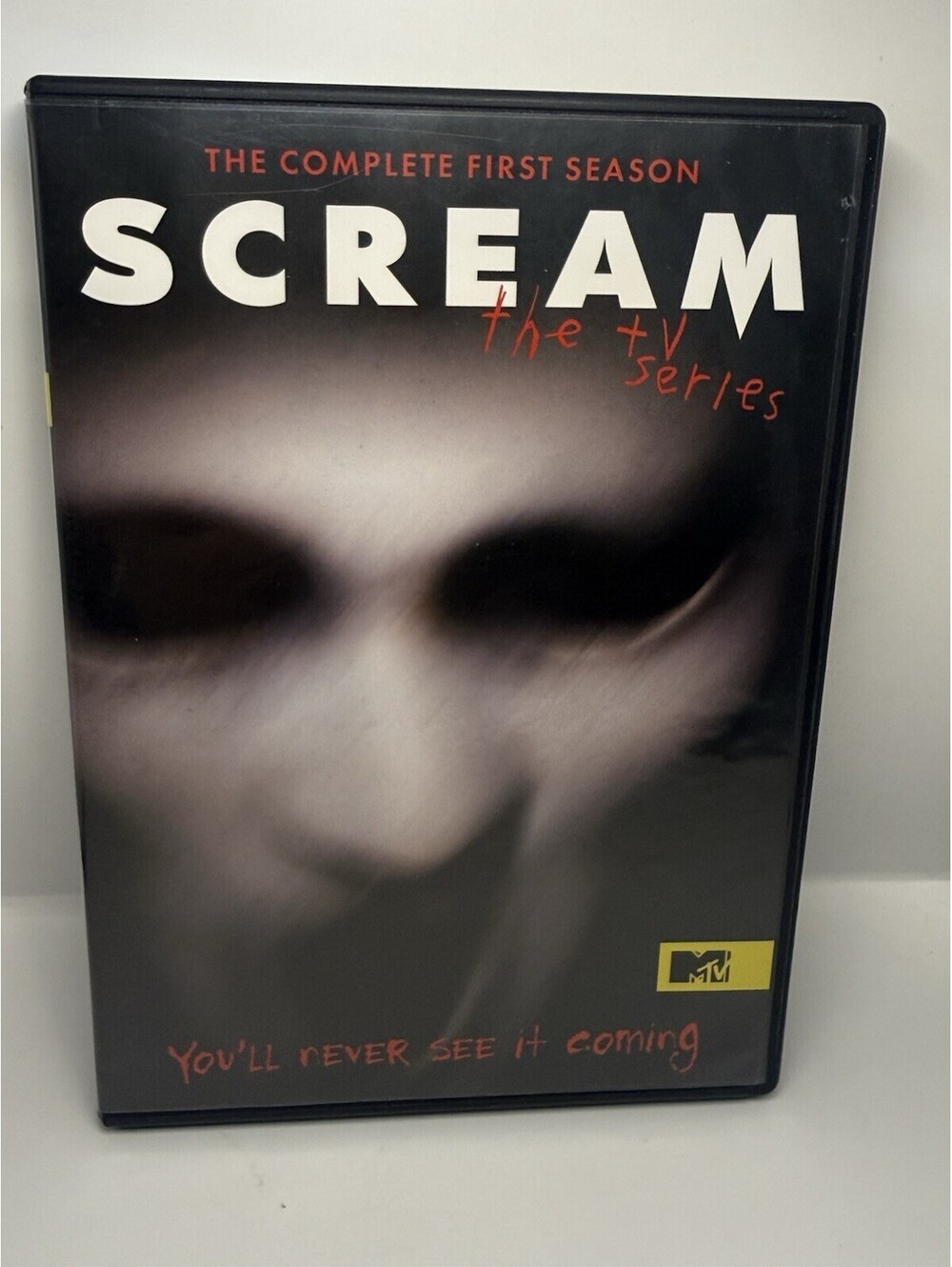 Scream: The TV Series - Season One (DVD, 2016, 3-Disc Set)